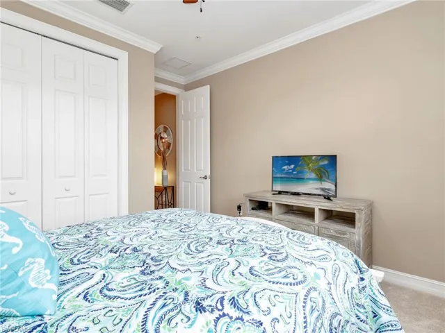 Second Bedroom with Crown Molding