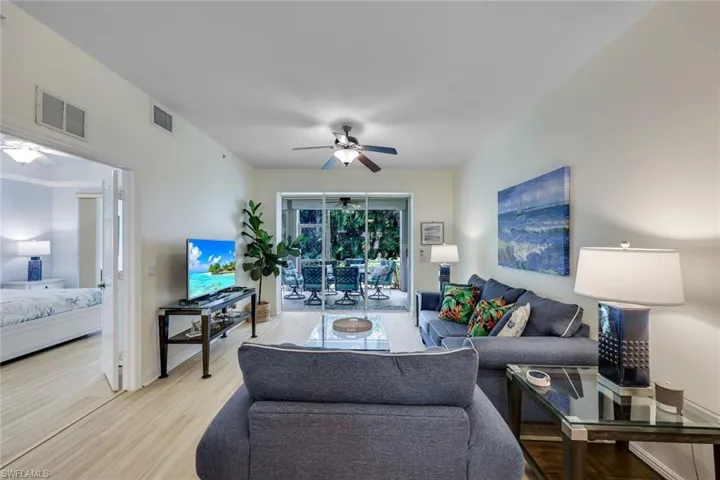 2350 Hidden Lake Ct 8511, Naples, Florida 34112