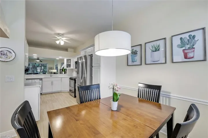 2350 Hidden Lake Ct 8511, Naples, Florida 34112