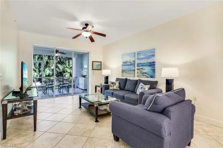 Living room with a ceiling fan