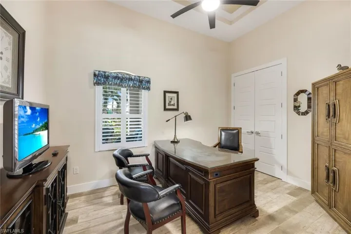 Office / 4th Bedroom