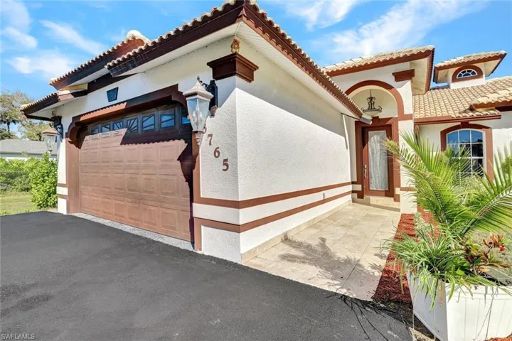 3765  22nd SE AVE, Naples, FL 34117