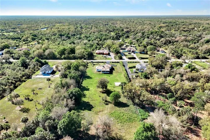 3765  22nd SE AVE, Naples, FL 34117