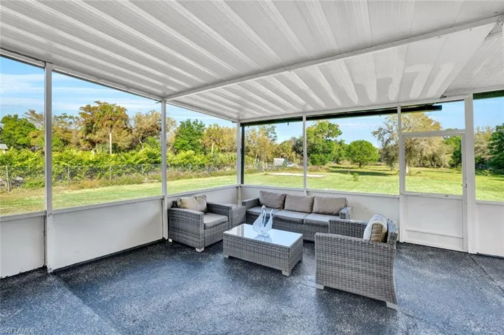 3765  22nd SE AVE, Naples, FL 34117