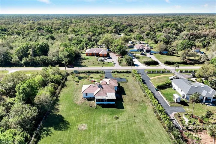 3765  22nd SE AVE, Naples, FL 34117