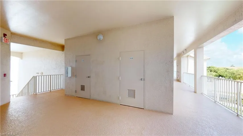 9180  Southmont  CV, Fort Myers, FL 33908