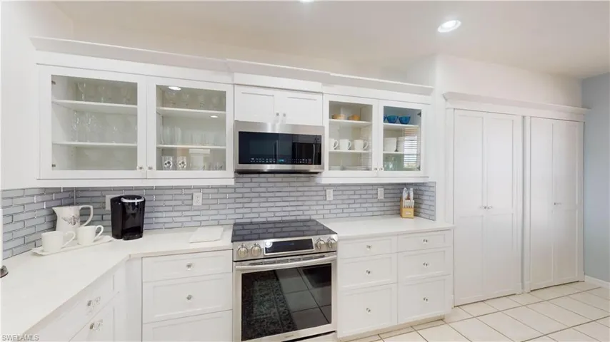 9180  Southmont  CV, Fort Myers, FL 33908