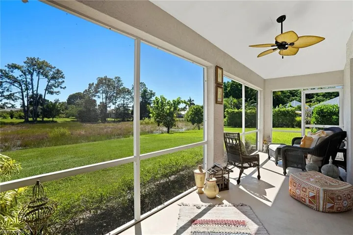3688  Kent  DR, Naples, FL 34112