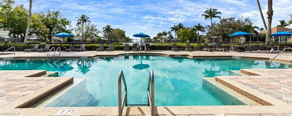 8330 Ibis Cove Cir B242, Naples, Florida 34119