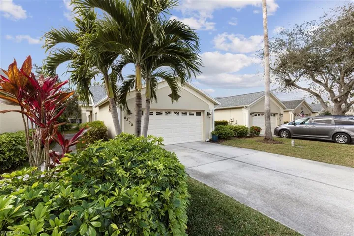 8330 Ibis Cove Cir B242, Naples, Florida 34119