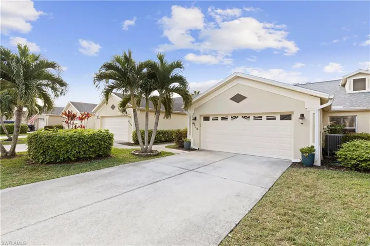 8330 Ibis Cove Cir B242, Naples, Florida 34119