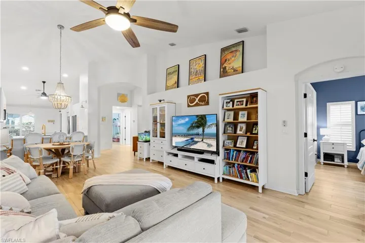 8330 Ibis Cove Cir B242, Naples, Florida 34119