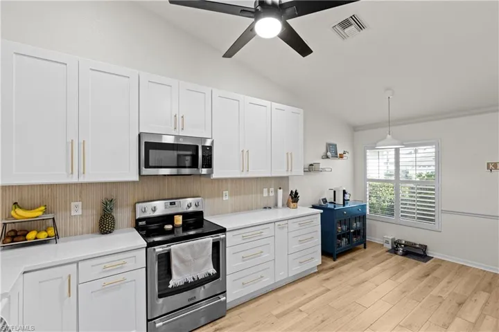 8330 Ibis Cove Cir B242, Naples, Florida 34119