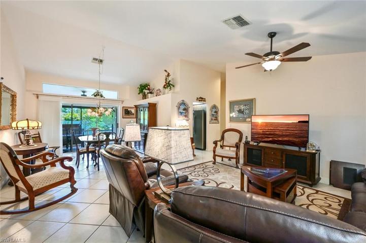 945 Charlemagne BLVD, NAPLES FL 34112