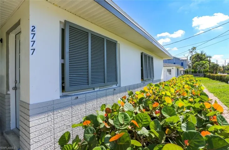 View of property exterior