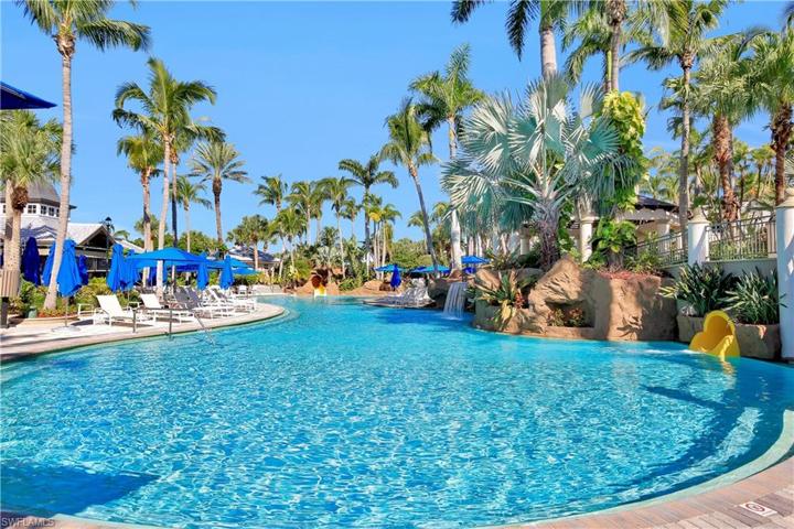Club & Spa Resort Pool 1