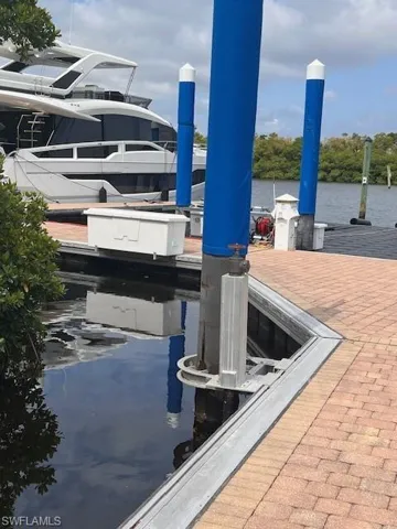 Floating Concrete Docks