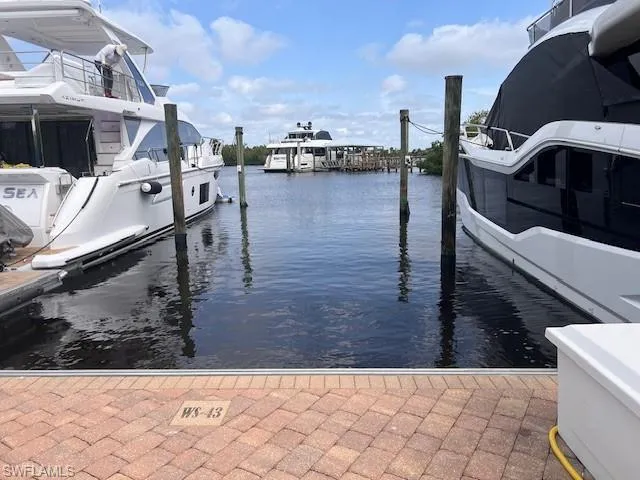 Wet Slip 43