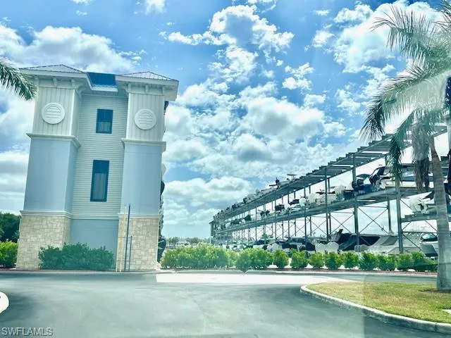 Dry storage