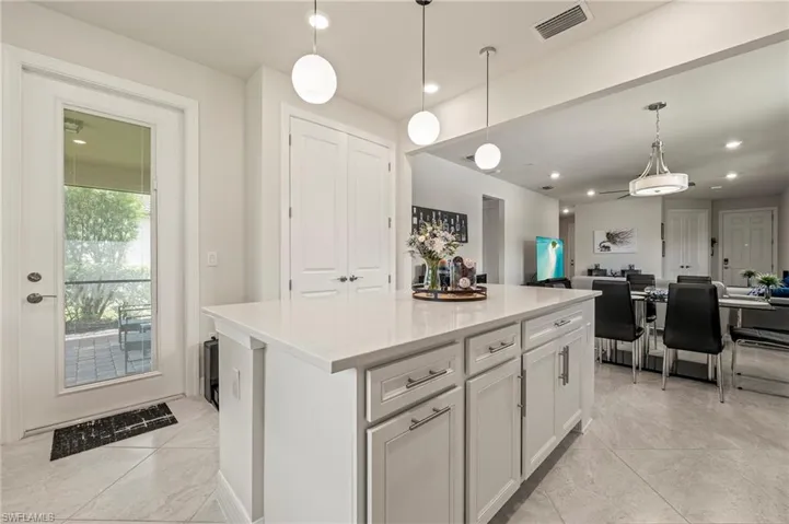 12031  Westmoreland  WAY, Fort Myers, FL 33913
