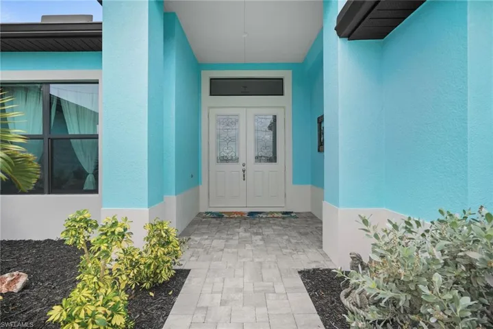 3726 Nw 42nd Pl, Cape Coral, Florida 33993