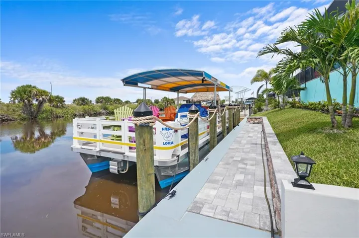 3726 Nw 42nd Pl, Cape Coral, Florida 33993