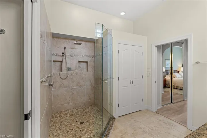 24812 Hollybrier Ln, Bonita Springs, Florida 34134