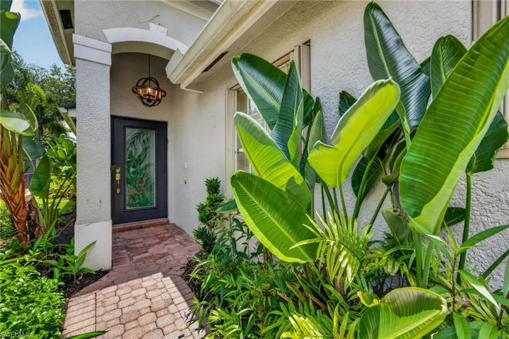 1574 Windamere Ln, Naples, Florida 34119