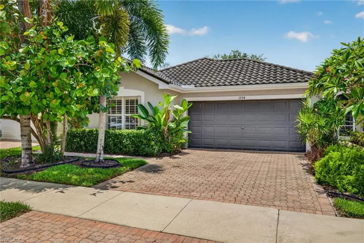 1574 Windamere Ln, Naples, Florida 34119