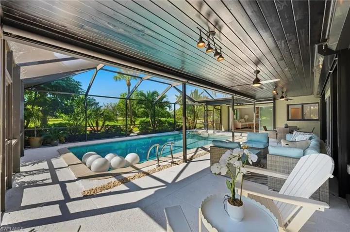 279  Mel Jen  DR, Naples, FL 34105
