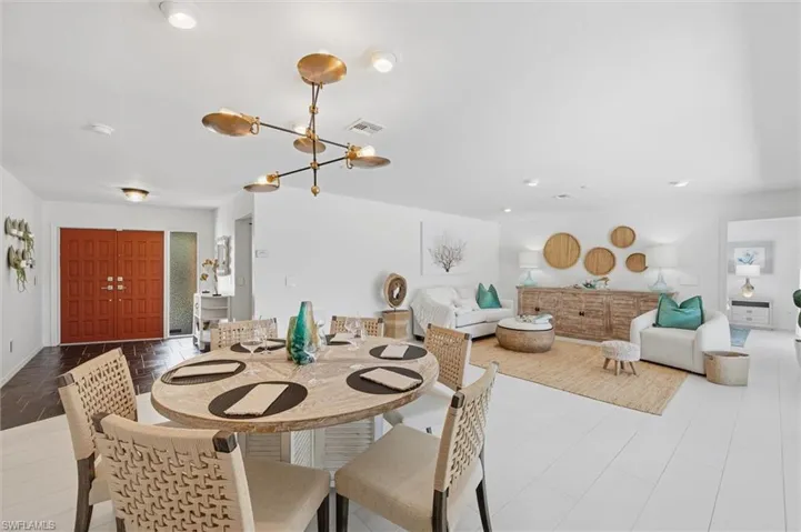 279  Mel Jen  DR, Naples, FL 34105
