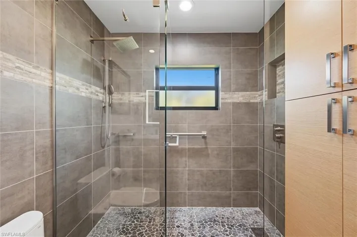 279  Mel Jen  DR, Naples, FL 34105