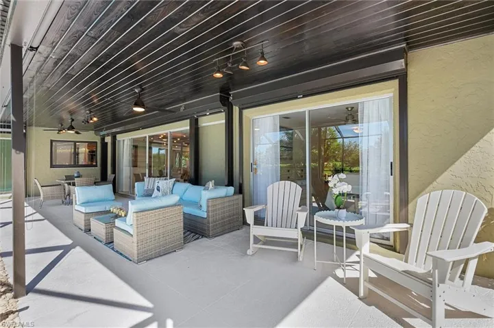 279  Mel Jen  DR, Naples, FL 34105