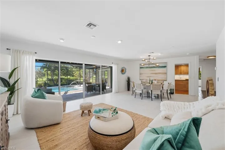 279  Mel Jen  DR, Naples, FL 34105
