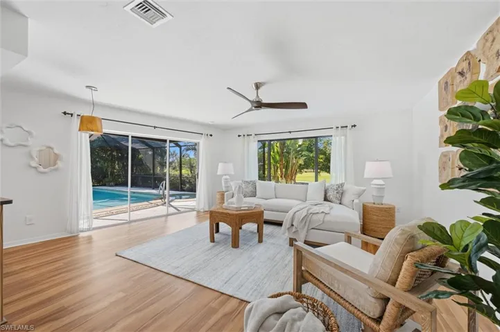 279  Mel Jen  DR, Naples, FL 34105