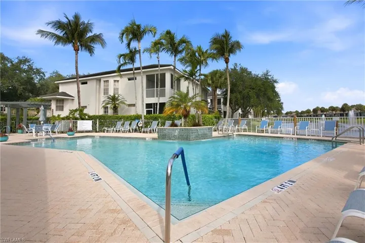 3431 Pointe Creek Ct 102, Bonita Springs, Florida 34134