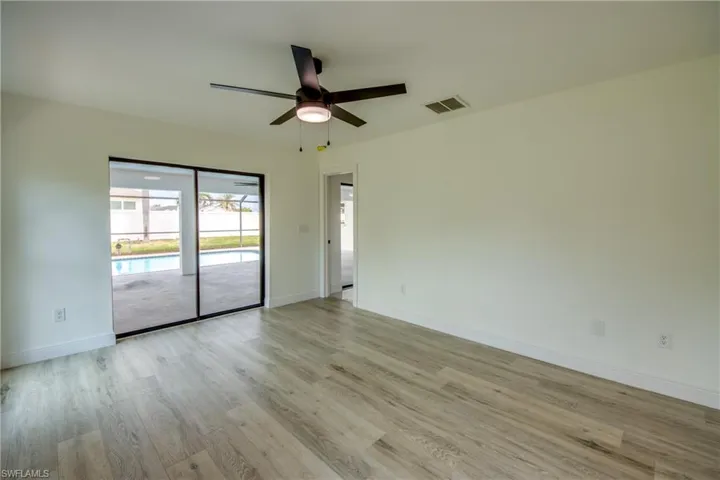 1124 Nw 1st Pl, Cape Coral, Florida 33993