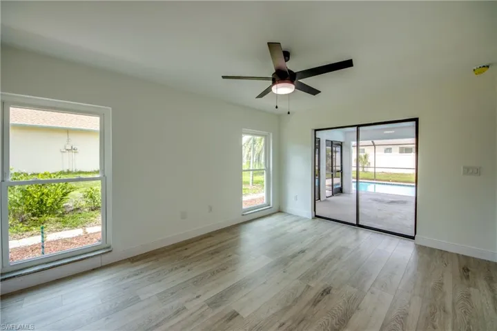 1124 Nw 1st Pl, Cape Coral, Florida 33993