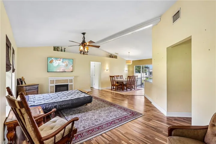 732 Tower Dr, Cape Coral, Florida 33904