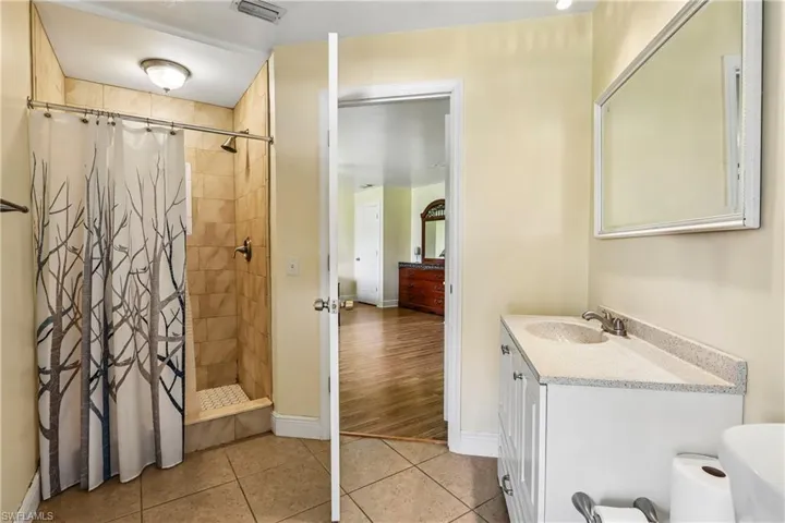 732 Tower Dr, Cape Coral, Florida 33904