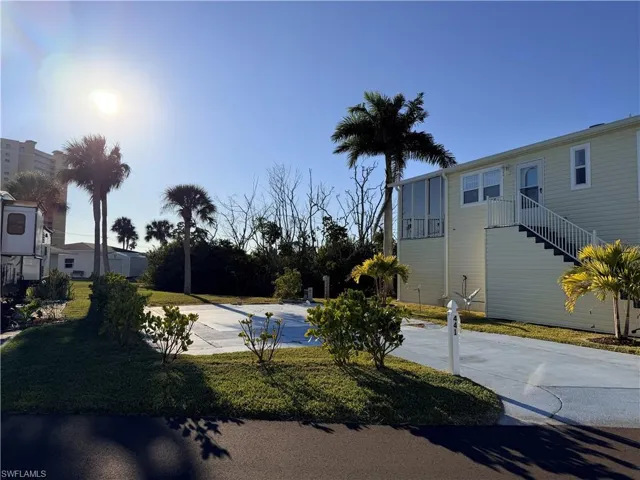 19681  Summerlin 441  RD, Fort Myers, FL 33908