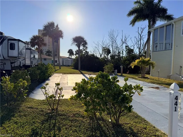 19681  Summerlin 441  RD, Fort Myers, FL 33908