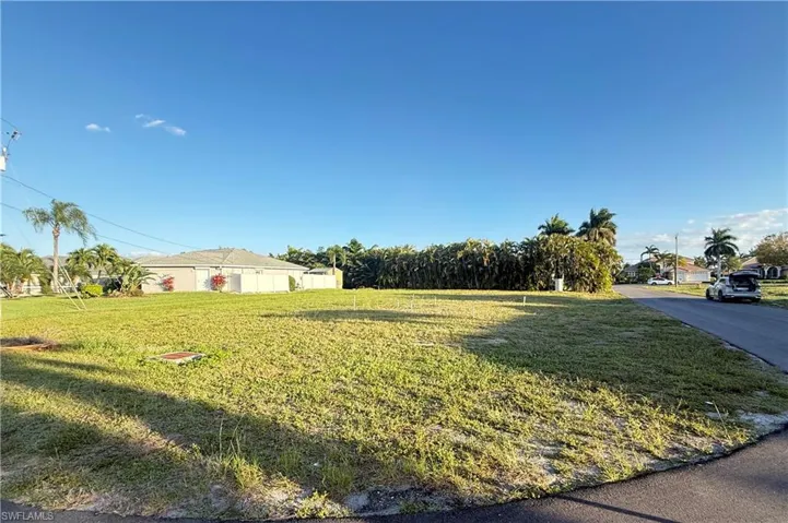 1928 Sw 54th Ln, Cape Coral, Florida 33914