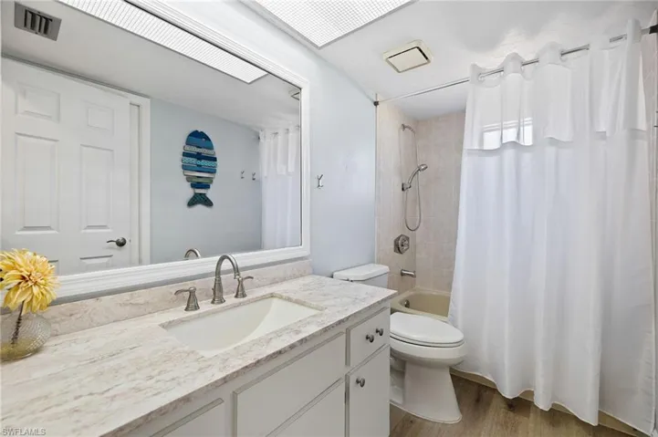 218 SW 43rd  TER, Cape Coral, FL 33914