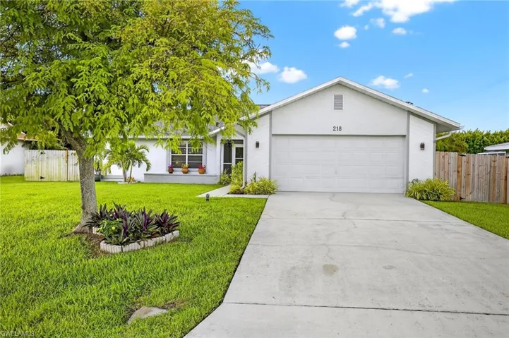 218 SW 43rd  TER, Cape Coral, FL 33914