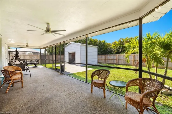 218 SW 43rd  TER, Cape Coral, FL 33914