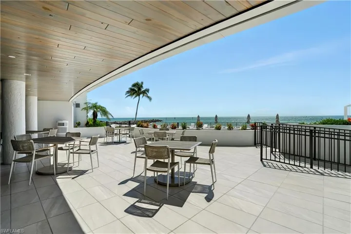 2400 Gulf Shore Blvd N 603, Naples, Florida 34103