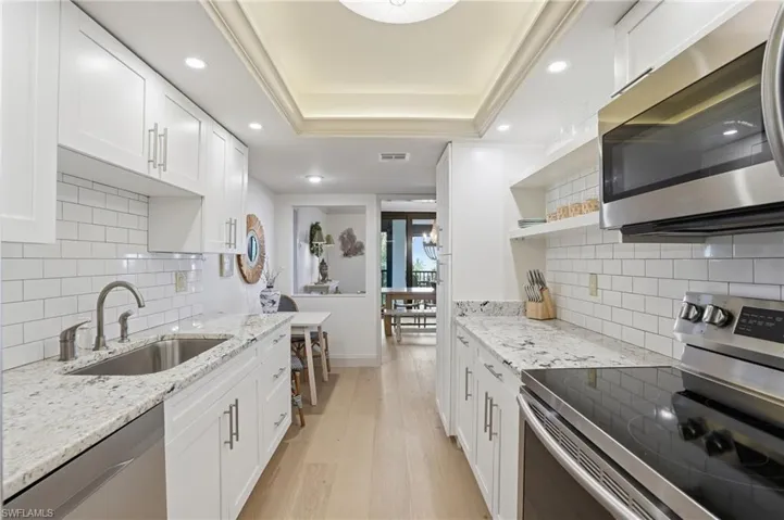 2400 Gulf Shore Blvd N 603, Naples, Florida 34103