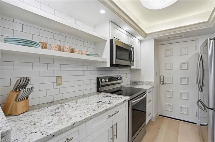 2400 Gulf Shore Blvd N 603, Naples, Florida 34103