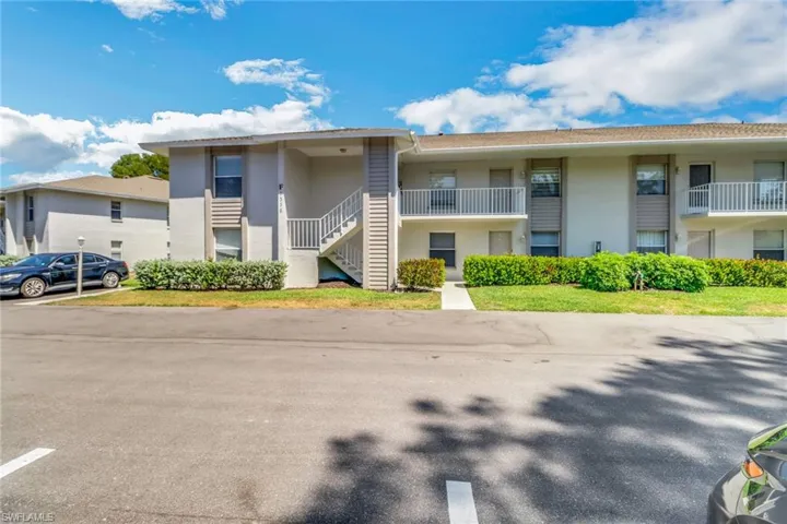 1358 Derbyshire Ct F201, Naples, Florida 34116